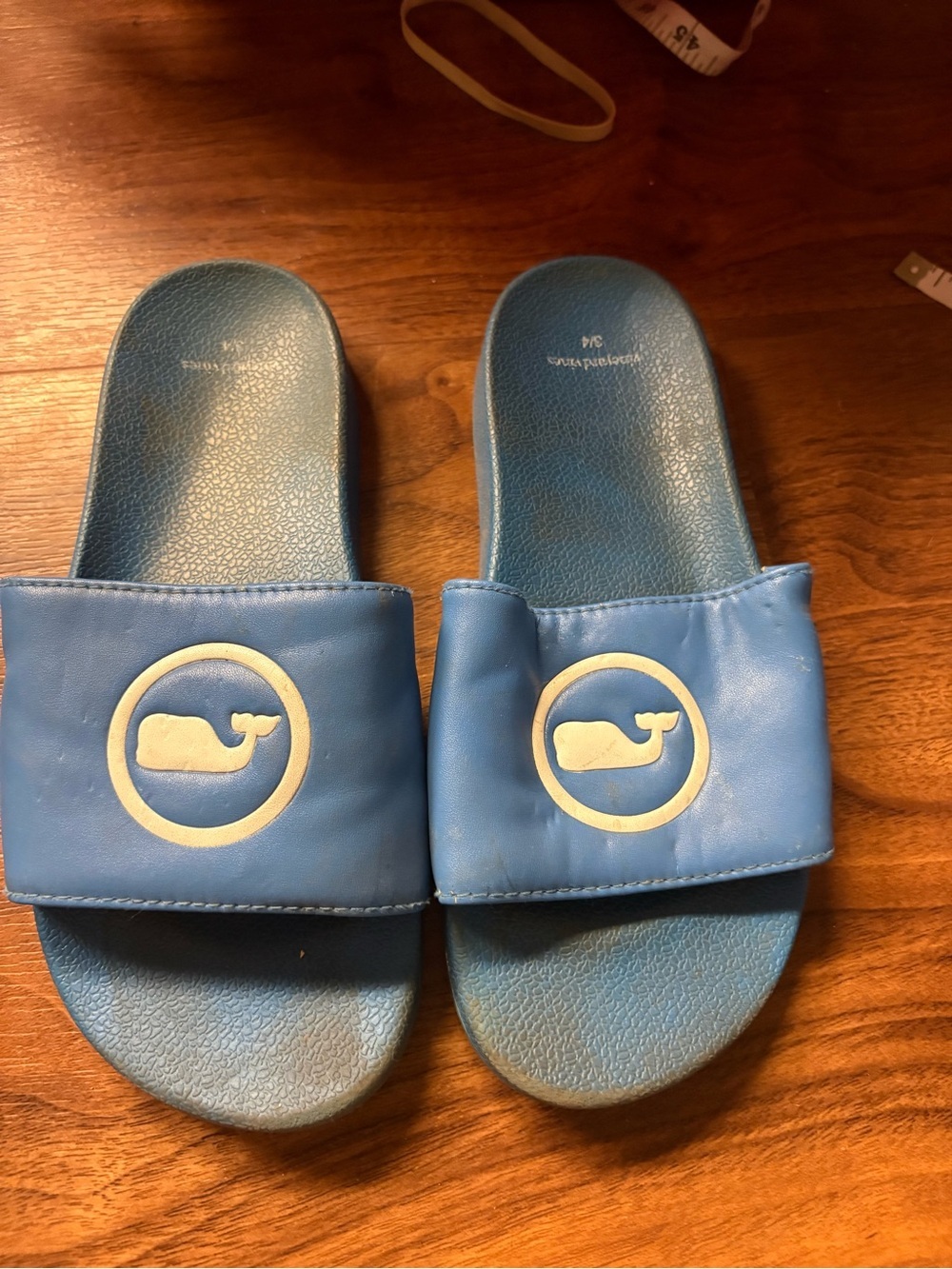 Vineyard Vines Boys Whale Dot Pool Slides Blue Size 3/4
